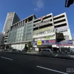 『FREEDOM』店舗外観