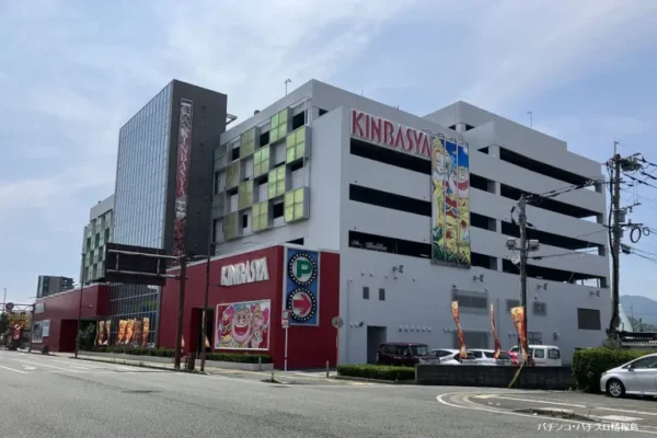 『金馬車世安店』外観写真