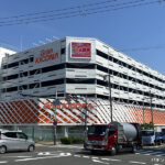 『グランキコーナ鶴見店』店舗外観