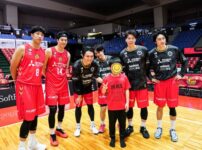 真城ホールディングスが名古屋ダイヤモンドドルフィンズ(2024-25シーズン)のホームゲームへ 地域の子供たち1,548名を試合に招待