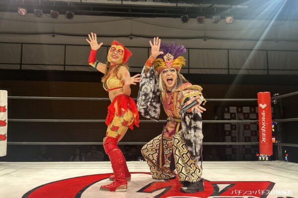 マスクド・ハナハナ選手（写真左）とGargoyleのKIBA氏（写真右）