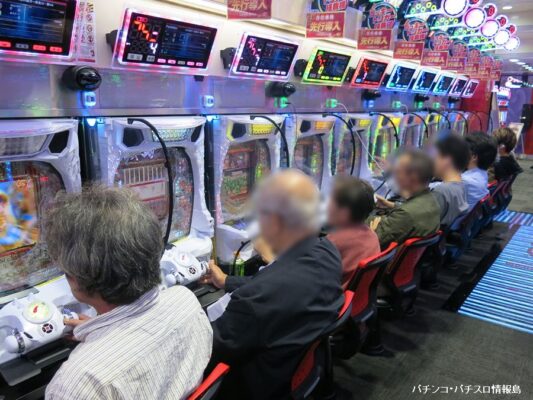 ニューギン、「e花の慶次～黄金の一撃」の先行導入実施