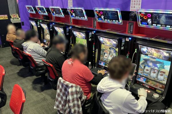 ニューギンがパチスロ新機種「L 無職転生 ～異世界行ったら本気だす～」の先行導入を実施