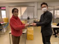 大分県遊協、「シール貼り作業」の労賃支払い