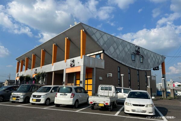 『ケイズクラブ』店舗外観