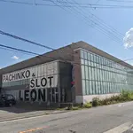 『LEON』外観写真